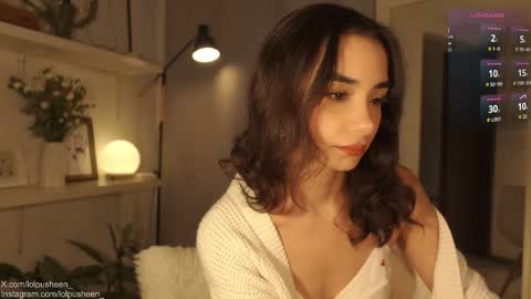 Snapshot of juliette_dee chatting on November 20, 2025, 10:31 pm Juliette Dee online show from November 20, 2025, 10:31 pm