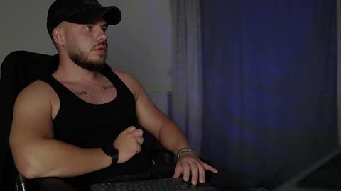 JULiUS   online show from September 9, 2025, 12:32 am