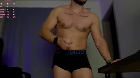 JULiUS   online show from October 15, 2025, 10:10 pm