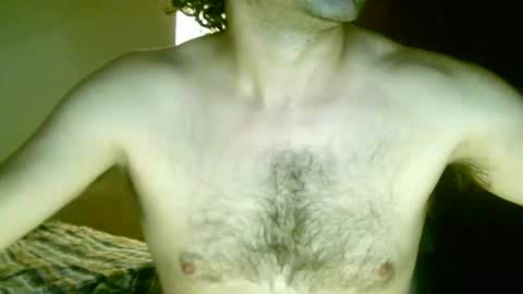 Snapshot of juneandmia chatting on February 28, 2025, 10:39 pm Mia online show from February 28, 2025, 10:39 pm