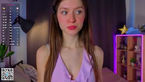 Bella online show from September 14, 2025, 4:22 am