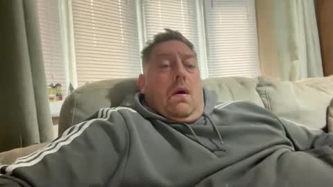 Junky online show from November 24, 2025, 8:25 am