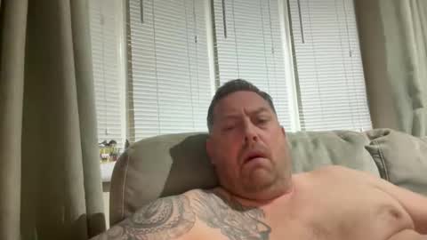 Junky online show from November 24, 2025, 11:15 pm