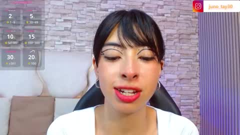 Snapshot of juno_tay chatting on October 17, 2025, 11:46 am JUNO online show from October 17, 2025, 11:46 am