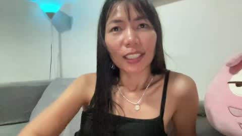 junovaughn online show from September 12, 2025, 2:17 pm