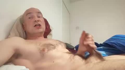 Yuri online show from November 6, 2025, 6:14 am