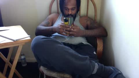 Snapshot of just2real chatting on January 27, 2025, 7:56 pm Real online show from January 27, 2025, 7:56 pm