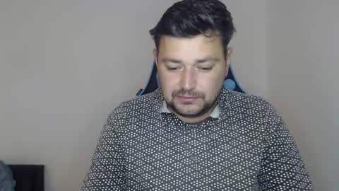 Alex online show from November 1, 2025, 11:23 am