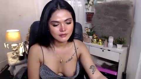Snapshot of just_aleah chatting on December 2, 2024, 6:41 am MY IG aleahgomez17 online show from December 2, 2024, 6:41 am