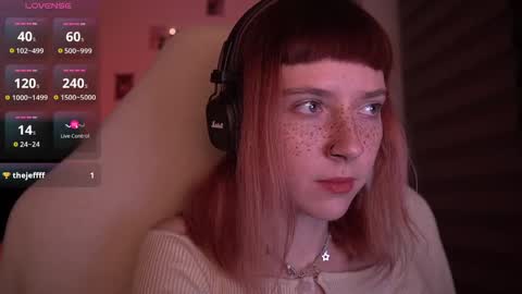 Snapshot of just_busking chatting on December 7, 2024, 3:58 am Julia online show from December 7, 2024, 3:58 am