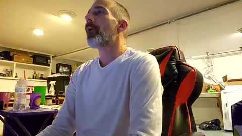 Snapshot of just_chillinwithya chatting on December 30, 2024, 8:43 am Your Zaddy online show from December 30, 2024, 8:43 am