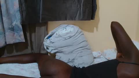 Snapshot of just_ebonee chatting on March 7, 2025, 5:08 am just ebonee online show from March 7, 2025, 5:08 am