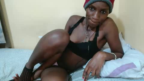 Snapshot of just_ebonee chatting on September 10, 2025, 6:24 am just ebonee online show from September 10, 2025, 6:24 am