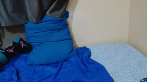 Snapshot of just_ebonee chatting on October 19, 2025, 6:19 pm just ebonee online show from October 19, 2025, 6:19 pm