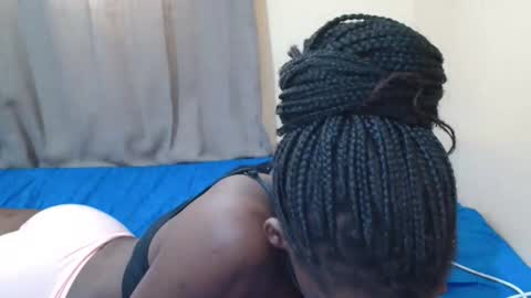 Snapshot of just_ebonee chatting on October 22, 2025, 11:10 am just ebonee online show from October 22, 2025, 11:10 am