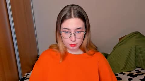 Nika and Mark online show from September 17, 2025, 9:38 pm