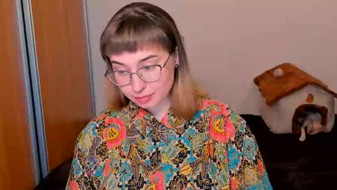 Nika and Mark online show from October 2, 2025, 9:22 pm