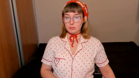 Nika and Mark online show from October 22, 2025, 4:13 am