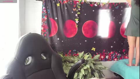 Snapshot of just_katiex chatting on January 11, 2025, 5:40 pm Sofia online show from January 11, 2025, 5:40 pm