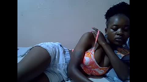 Snapshot of just_nuru chatting on February 14, 2025, 1:18 pm just_nuru online show from February 14, 2025, 1:18 pm