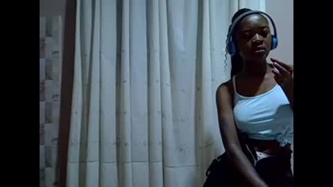 Snapshot of just_nuru chatting on February 15, 2025, 8:43 pm just_nuru online show from February 15, 2025, 8:43 pm