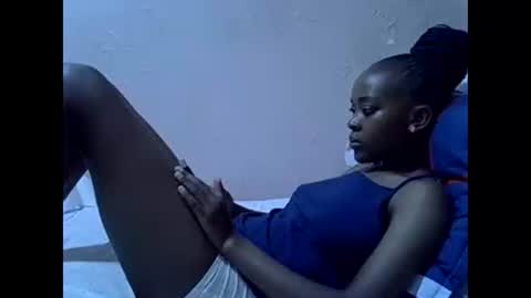 Snapshot of just_nuru chatting on March 9, 2025, 1:25 am just_nuru online show from March 9, 2025, 1:25 am