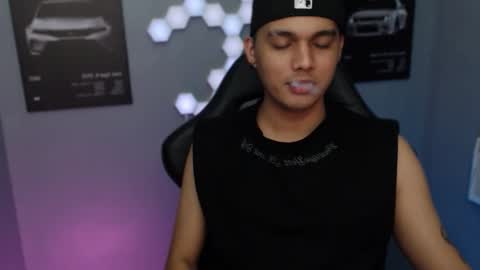 Rhys online show from October 9, 2025, 5:11 pm