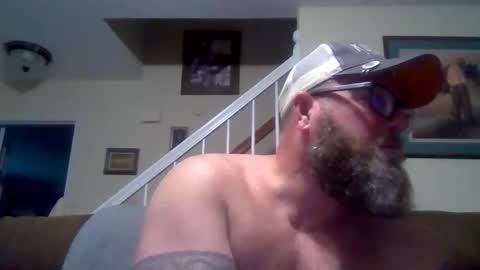 Snapshot of justaguyandnaked chatting on October 27, 2025, 8:46 pm justaguyandnaked online show from October 27, 2025, 8:46 pm