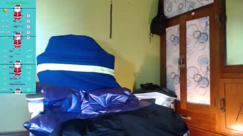 Karl online show from December 2, 2025, 5:35 am