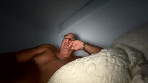 Snapshot of justcallmemarcus chatting on February 4, 2025, 3:00 am justcallmemarcus online show from February 4, 2025, 3:00 am