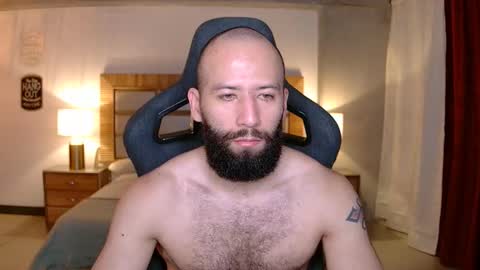 Justin online show from November 30, 2025, 2:37 am