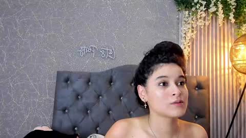 Snapshot of justin_jazmin chatting on February 3, 2025, 10:00 pm JUSTIN Y JAZMIN online show from February 3, 2025, 10:00 pm