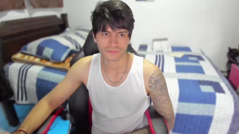 Snapshot of justin_stark1 chatting on December 13, 2024, 1:04 am Diego online show from December 13, 2024, 1:04 am