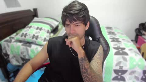 Snapshot of justin_stark1 chatting on January 27, 2025, 10:38 pm Diego online show from January 27, 2025, 10:38 pm