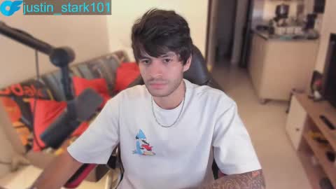 Snapshot of justin_stark1 chatting on September 16, 2025, 12:33 am Diego online show from September 16, 2025, 12:33 am