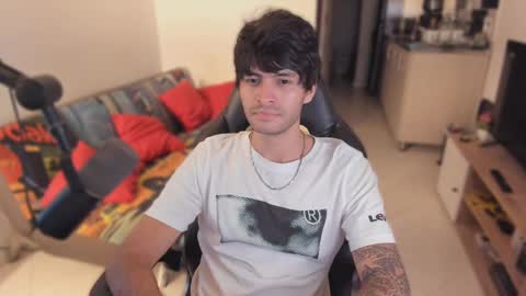 Snapshot of justin_stark1 chatting on September 18, 2025, 11:40 pm Diego online show from September 18, 2025, 11:40 pm