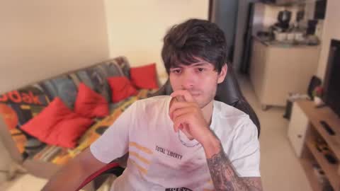 Snapshot of justin_stark1 chatting on September 26, 2025, 9:52 pm Diego online show from September 26, 2025, 9:52 pm