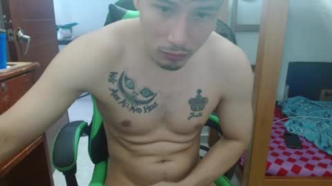 justin_taylor02 online show from October 2, 2025, 2:57 pm