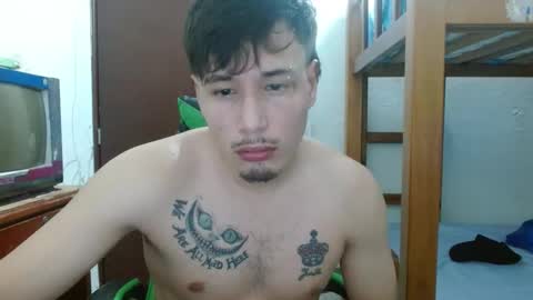 justin_taylor02 online show from October 20, 2025, 5:57 pm