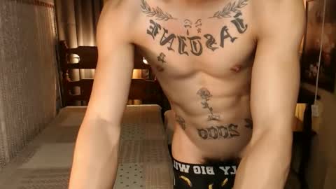 justine_hunk online show from February 24, 2025, 12:41 am