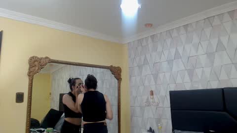 Justine online show from February 22, 2025, 4:18 am