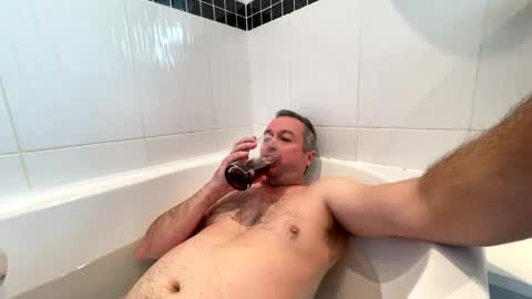 Snapshot of justmav chatting on November 1, 2025, 11:23 am justmav online show from November 1, 2025, 11:23 am