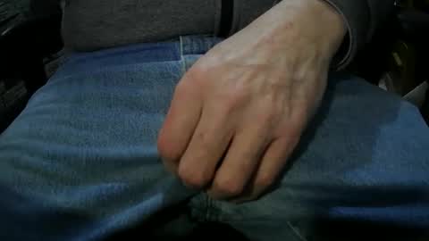 Justme39057 online show from November 9, 2025, 8:51 pm