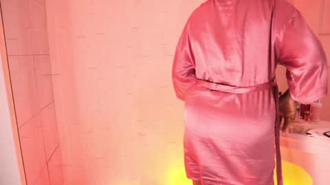 Snapshot of justnala_ chatting on January 29, 2025, 10:27 am Nala online show from January 29, 2025, 10:27 am