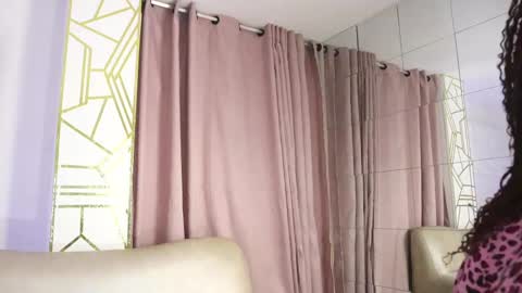 Snapshot of justnala_ chatting on February 25, 2025, 4:03 am Nala online show from February 25, 2025, 4:03 am