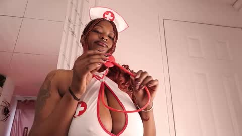 Snapshot of justnala_ chatting on October 15, 2025, 2:39 pm Nala online show from October 15, 2025, 2:39 pm