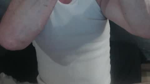 Snapshot of justyates chatting on January 24, 2025, 6:35 am Just Yates online show from January 24, 2025, 6:35 am