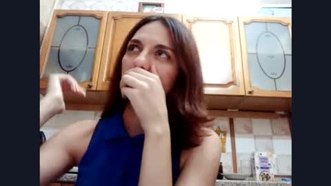 Nika online show from November 16, 2025, 5:29 pm