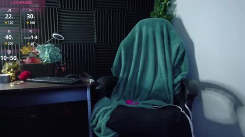 Snapshot of kad_kad chatting on February 21, 2025, 2:27 pm Kanela online show from February 21, 2025, 2:27 pm