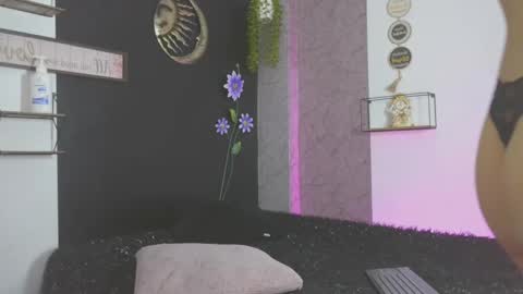 Snapshot of kadybrown chatting on September 26, 2025, 2:21 pm kadybrowm online show from September 26, 2025, 2:21 pm